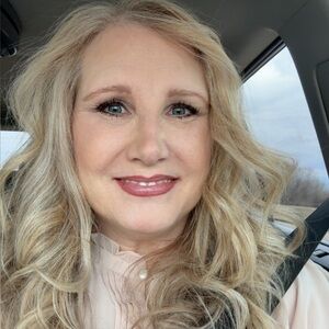 Meet your Posher, Patrice